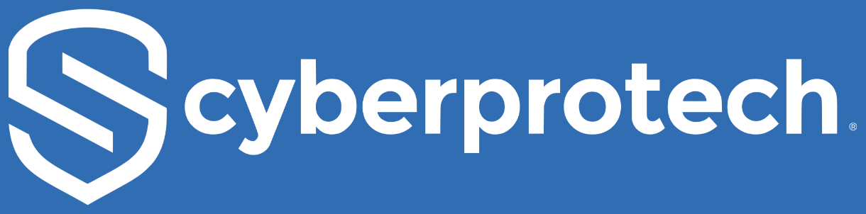 Logótipo horizontal Cyberprotech · Branco · fundo azul céu